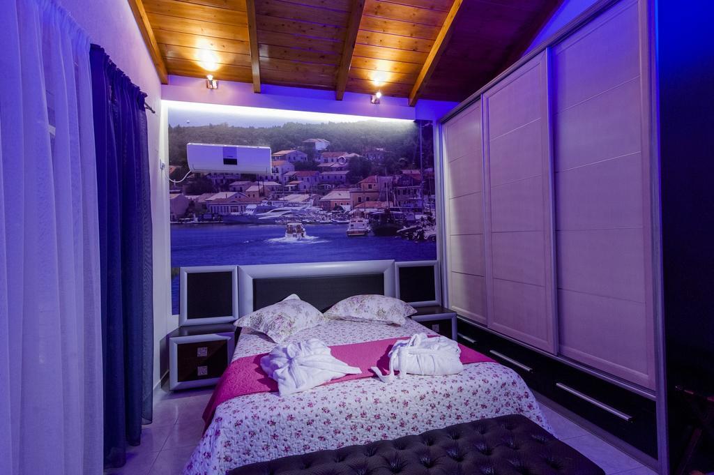 All Saints Villas Plataria Room photo